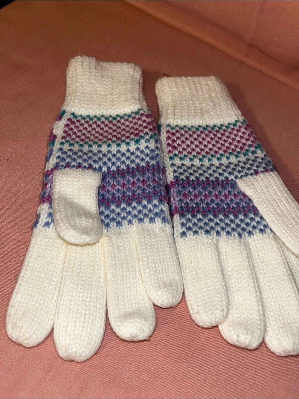 Vintage 80/90s Cream Knit Snowflake Gloves and Hat Set - Purple & Teal fairisle